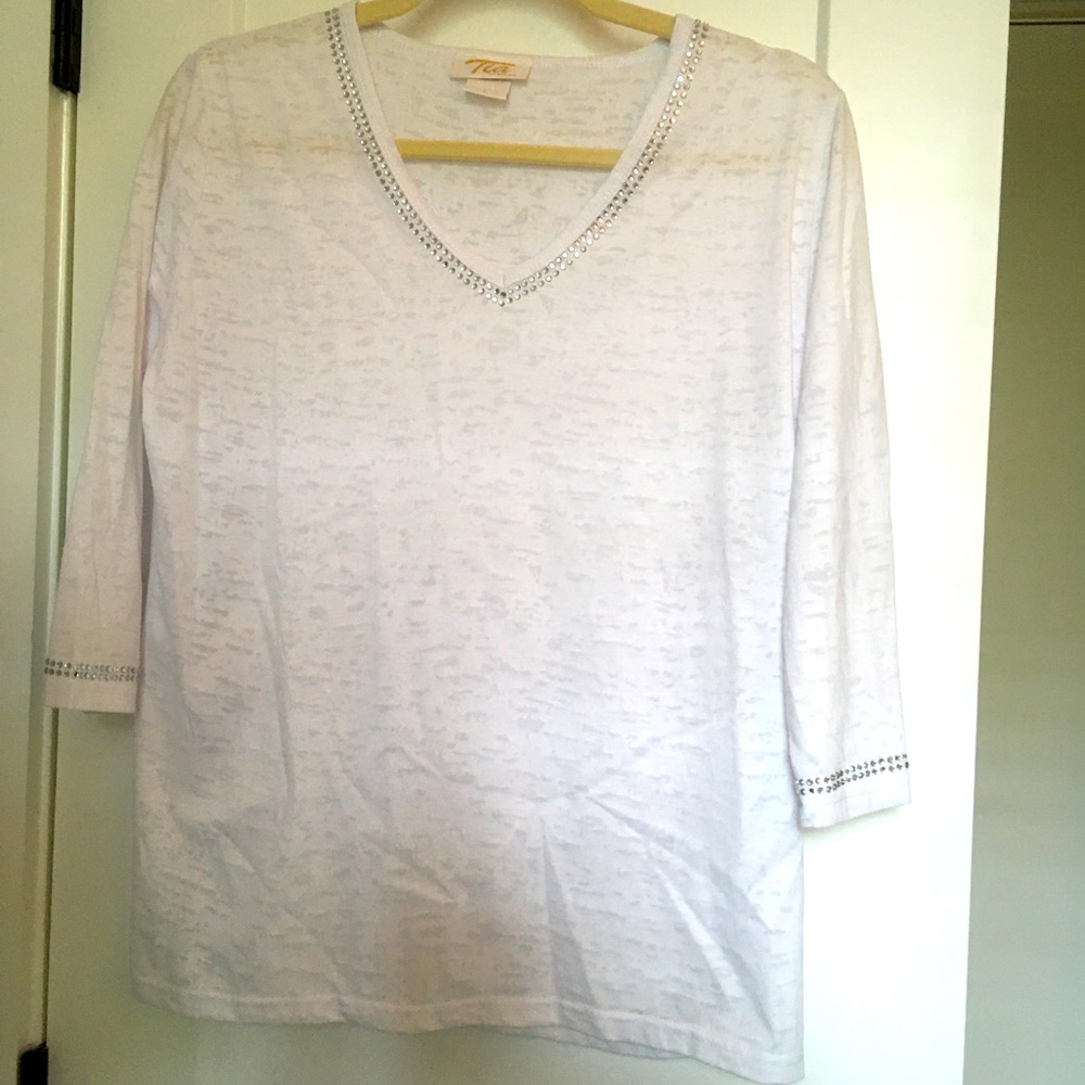 V-neck heathered T-shirt with bling